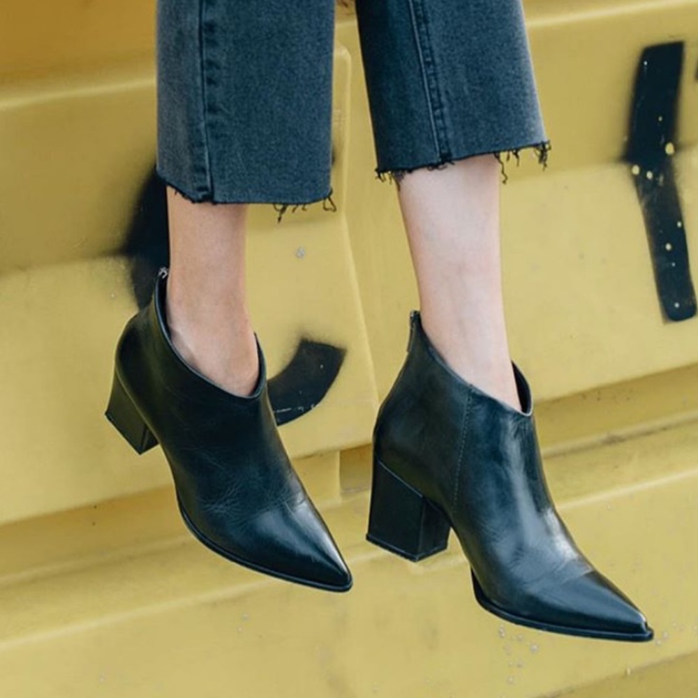 Black Ankle Boots.